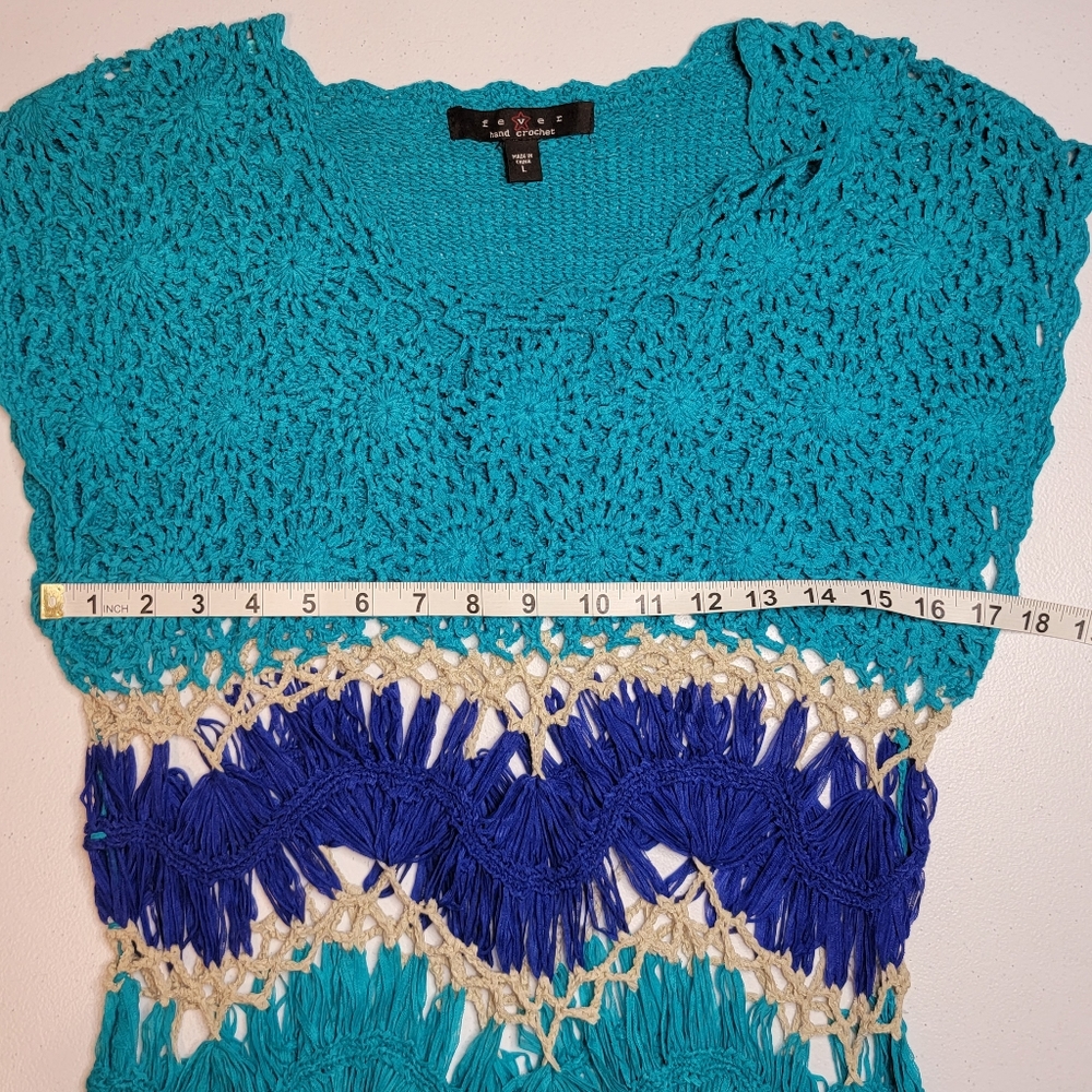 Fever hand crocheted cap sleeve top, size Large, turq, blue, green, & cream - Picture 5 of 6